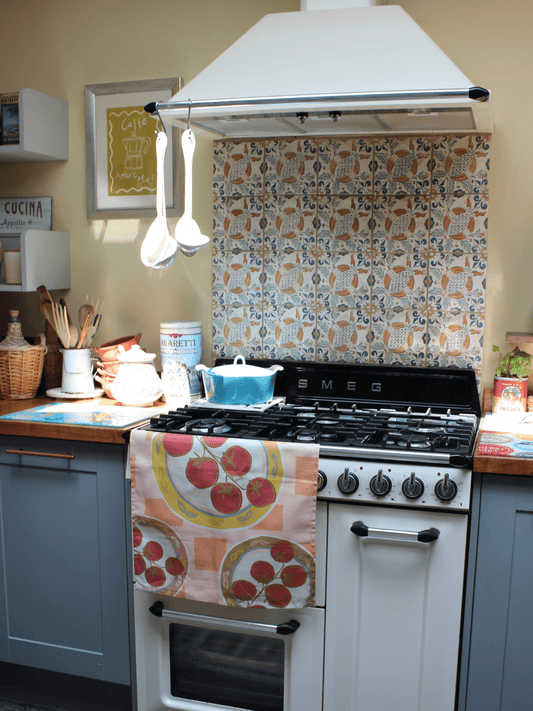 Large Mediterranean Tomato Tea Towel - Casa Olivia Homeware