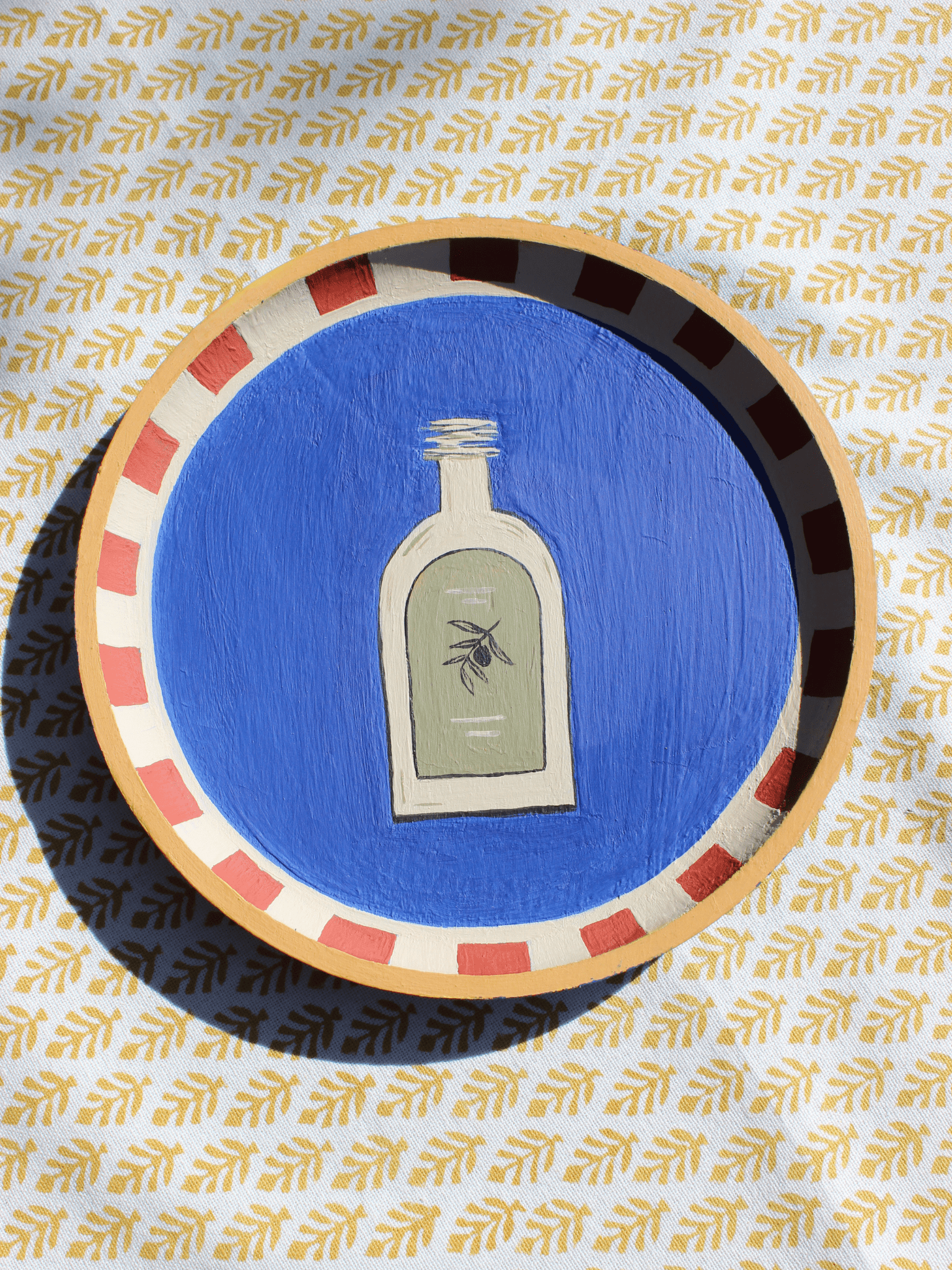 Bottle of Bella Vita, a hand - painted wooden wall plate - Casa Olivia Homeware